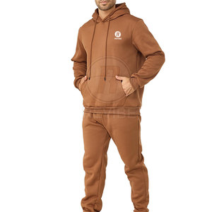 Chándal de hombre de color personalizado, 100% algodón, estilo casual, transpirable, hecho en Pakistán. - Product Image 2