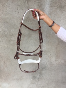 บังเหียนม้าหนังคุณภาพสูงแบบ SidePull พร้อมปรับขนาดและโลโก้ได้ สายคาดหน้าผากคุณภาพสูงและคริสตัลดีไซน์เนอร์ - Product Image 2