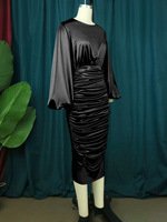 Robe de soirée moulante mi-longue en satin américain à col rond et manches lanternes pour femme