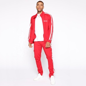 Survêtement de sport en molleton, style tendance, imprimé graphique, poids lourd, couleur et taille personnalisées, fabriqué au Pakistan - Product Image 1