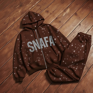 Survêtement de qualité supérieure pour hommes, survêtement en strass pour le jogging, logo personnalisé, vêtements décontractés pour hommes, survêtement en strass au meilleur prix - Product Image 1