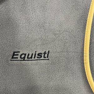 Chaleco polar gris 330GSM chaqueta de caza sin mangas bordada personalizada al por mayor chaleco al aire libre a prueba de viento - Product Image 3