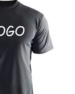 Camiseta Deportiva de Manga Corta para Hombre, Cuello Redondo, Poliéster Negro, Logotipo Personalizado, Transpirable, Venta al Por Mayor, OEM, Ajuste Deportivo - Product Image 2