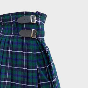 Kilt à tartan personnalisé de tradition écossaise Douglas avec lanières en cuir fin Kilts bleus de style moderne avec logo personnalisé - Product Image 2