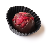 Truffes au chocolat massif légendaires du Vietnam avec ganache à la liqueur de mangue, saveur tropicale exotique, élégante boîte en étain, emballage cadeau