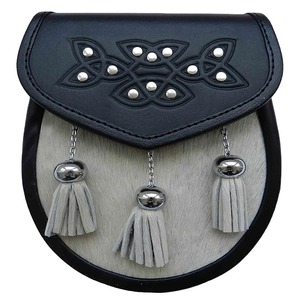 Tartán hecho a mano Sporran Acentos de borla con estilo Hecho de cuero Características Metalistería decorativa Cinturones tradicionales Sporran - Product Image 2