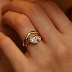 แหวนเพชรทรงลูกแพร์ เพชรเพาะเลี้ยงใหม่เอี่ยม ทอง 18K ชุบทองคำแท้ รับรองโดย IGI เครื่องประดับวินเทจสุดอินเทรนด์ ประดับด้วยเพชรคุณภาพอเมริกัน - Product Image 1