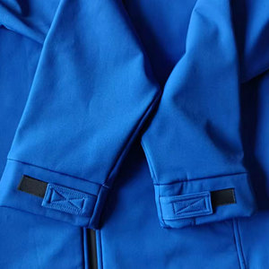 Veste Softshell tendance nouvelle conception 2025, chaude pour l'hiver, col montant, capuche, écologique, couleur personnalisée, best-seller - Product Image 5