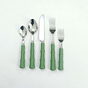 Juego de vajilla Color blanco y negro Check Mango de resina Cubiertos Experiencia de alimentación con LOGOTIPO personalizado Juego de vajilla Cubiertos - Product Image 2