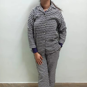 Conjunto de pijama de algodón indio hecho a mano para mujer, ropa de salón con estampado de bloque térmico de verano, Conjunto de pijama personalizado para damas de honor, boda - Product Image 1