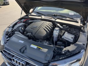 Seminuevo Clean 2021 Aud-i A4 Sedan Premium - Product Image 5