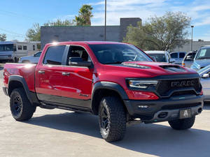(F&H) Camioneta RAM 1500 TRX AWD 4x4 de 2022 Usada, Cabina Doble, 5.6 pies, SB - Product Image 2