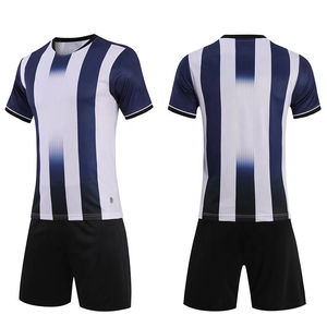Uniforme de fútbol de secado rápido de alta calidad, transpirable uniforme de fútbol, fabricante de sublimación al por mayor, uniforme de desgaste de fútbol - Product Image 6