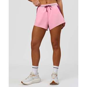 Pantalones cortos de running de talle alto para mujer - Accelerate 3 en color Boysenberry-Pink Rose - Product Image 4