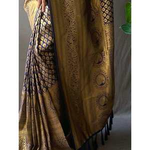 Astonishing Blue Woven Kanjivaram Silk Evening Dress Saree with <b>Blouse</b> for Special Occasions - Product Image 2