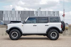 Neuf / Occasion 2023 FORD BRONCO BADLAND 3.2L V6 Caméra arrière 360° Capacité de charge 31-40T Émissions Diesel / Essence Automatique À VENDRE - Product Image 4