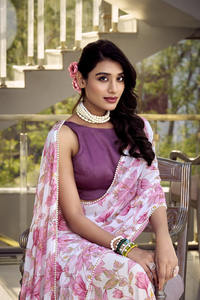 Saree élégant à imprimé floral en tissu de marbre en apesanteur avec dentelle perlée et chemisier en soie unie Moonga pour commandes en gros B2B - Product Image 2