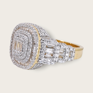 Anillo de compromiso de corte Baguette chapado en oro sólido de 14 quilates con diamante cultivado en laboratorio de lujo para Unisex certificado - Product Image 2