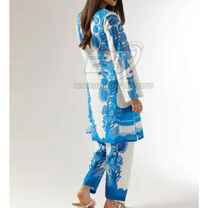 Salwar Kameez Estampado, Atuendo Étnico Moderno, Shalwar Kameez con Estampado Floral Pakistaní para Mujer - Product Image 6