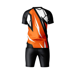 Conjunto de uniforme de equipo de fútbol para hombre personalizado Jersey de fútbol duradero que absorbe la humedad y pantalones cortos para uso en partidos y entrenamientos - Product Image 5