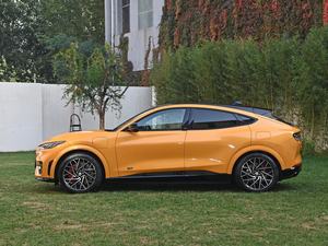 Voiture électrique d'occasion Mustang Mach E-SUV 2025 à transmission intégrale, autonomie NEDC de 201-300 km, batterie de 50-70 kWh, moteur de 120 kW - Product Image 5