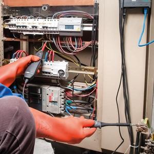 Chauvin Arnoux CA 773 Détecteur de tension AC avec accessoires Instrument de mesure électronique - Product Image 4