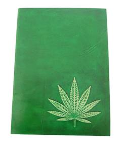 Diario Personalizado Vintage Hecho a Mano de Color Verde con Hoja de Cáñamo en Relieve en la Cubierta Delantera, Diario Encuadernado a Mano con Cuero de Cabra - Product Image 1