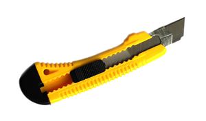 Taglierina economica con guida da 16 cm. (Koppels Q1002N) (Blister) - Product Image 1