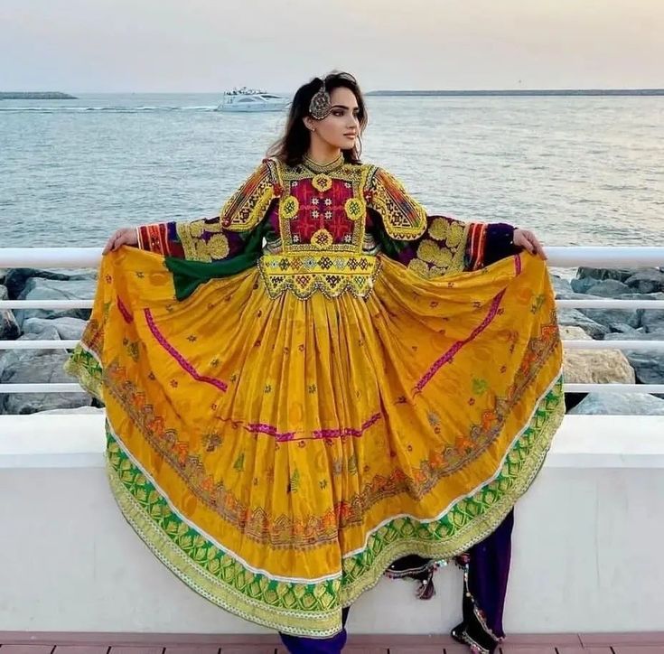 Wedding Style Afghan Kuchi Dress with Bright Colors Festival Wear Tribal Dress Afghan Kuchi Design| Alibaba.com Wedding Style Afghan Kuchi Dress with Bright Colors Festival Wear Tribal Dress Afghan Kuchi Design| Alibaba.com