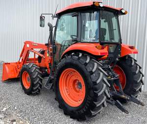 Bastante USADO 2019 Kubota M7060 con cargador y cubo de conexión rápida a la venta - Product Image 3