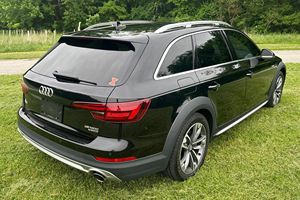 Audi A4 Allroad Quattro Premium Plus 2018, 4 cylindres, transmission intégrale, très bien équipée - Product Image 5