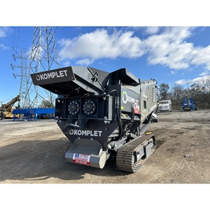 KOMPLET KROKODILE 2024 Nuevo, 222 Horas de Uso - Product Image 1