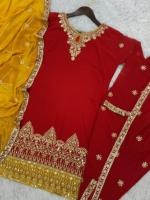 Salwar Kameez pour femmes très demandé, style culturel Punjabi élégant, vêtements de fête, prêt-à-porter, en coton et polyester.