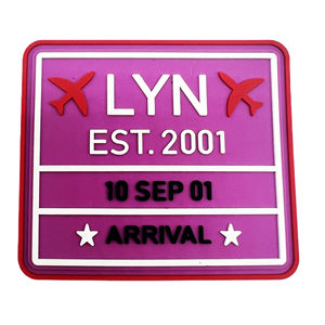 Écussons en caoutchouc PVC écologiques à coudre, couleur et logo personnalisés, faible MOQ 50 pièces, forme alphabet, étiquettes tactiques pour sacs, en vrac, souvenirs du Royaume-Uni - Product Image 3