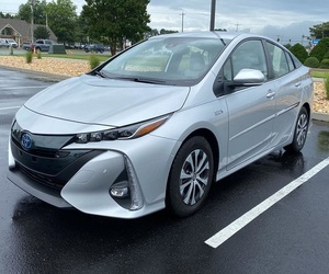 NETTOYAGE-TITRE-UTILISÉ-TOYOTA- PRIUS- PRIME LIMITED -- FWD-PRÊT-À-EXPÉDIER-PORTE À PORTE-LIVRAISON - Product Image 1