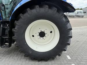 Nuevo Tractor de Ruedas Hoand T6.180 de 180 CV, 4x4, para Uso Agrícola - Product Image 3