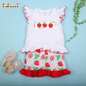 Ensemble short fraise de luxe smocké à la main pour filles OEM ODM personnalisé 100% coton vêtements vente en gros Manufacturer-BB3062 - Product Image 2
