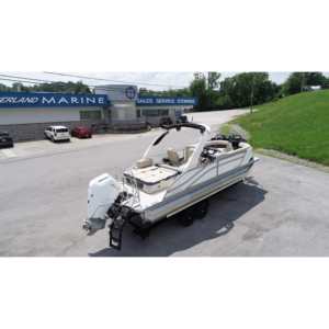Bateau à moteur de luxe Harris Grand Mariner 250 SLDH 400HP 8'6' de large, modèle 2025 - Product Image 1