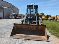 Chargeuse-pelleteuse Deere 410K d'occasion 2014, 4x4, capacité de charge nominale de 100 tonnes, moteur, fourches à attache rapide, cabine, chauffage, climatisation, offre limitée