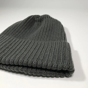 ODM, Gorros de Punto Grises Lisos con Puño, Diseño Moderno y Personalizado con Logotipo, Color Sólido, para Adultos, Acrílicos, Cálidos para Invierno, Deportivos - Product Image 3