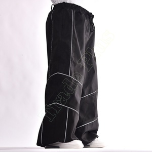Pantalon de ski et de snowboard imperméable d'hiver unisexe Baggy & Oversized personnalisable respirant fermeture à glissière couture scellée pour le confort - Product Image 5
