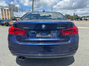 รถยนต์มือสองคุณภาพดีราคาประหยัด ปี 2017 บีเอ็มดับเบิลยู ซีรีส์ 3 รุ่น 330i xDrive พวงมาลัยซ้าย - Product Image 6