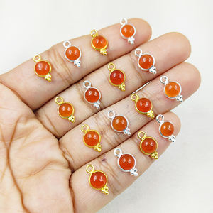 Natural cornalina Vintage compromiso cristiano chapado en oro latón redondo bisel ajuste encantos joyería al por mayor - Product Image 4