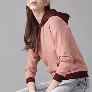 Pull-over à capuche en coton personnalisé pour femmes avec logo sur le devant Streetwear à la mode de meilleure qualité pour les femmes Sweat à capuche respirant - Product Image 3