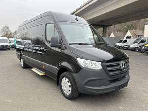 Nuevo Mercedes-Benz Sprinter 317 CDI RWD PRO L3 Tourer, transmisión automática, potencia de 125 kW, 170 CV, minibús con capacidad para hasta 9 asientos. - Product Image 4