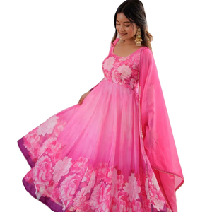 Robe/Kurti de style Anarkali pour adulte, en tissu de qualité supérieure avec impression numérique florale, manches longues, pour une tenue élégante. - Product Image 1