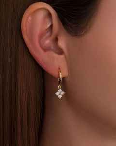 Pendientes de Diamantes Cultivados en Laboratorio con Corte Redondo de Trébol de Cuatro Hojas, Oro Sólido de 14K, Joyería Fina de Última Moda para Mujer, Regalo de Boda - Product Image 2