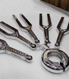 Fourche de sonothérapie (CHAKRA) pour la guérison par le son (LOT DE 8) – Grandes fourches géantes - Product Image 1