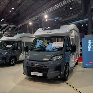 Autocaravanas de Lujo para Viajes Familiares - Product Image 1