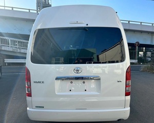 Toyota Hiace GL 2024 Usada en Excelentes Condiciones, 14 Asientos, Lista para Enviar - Product Image 5